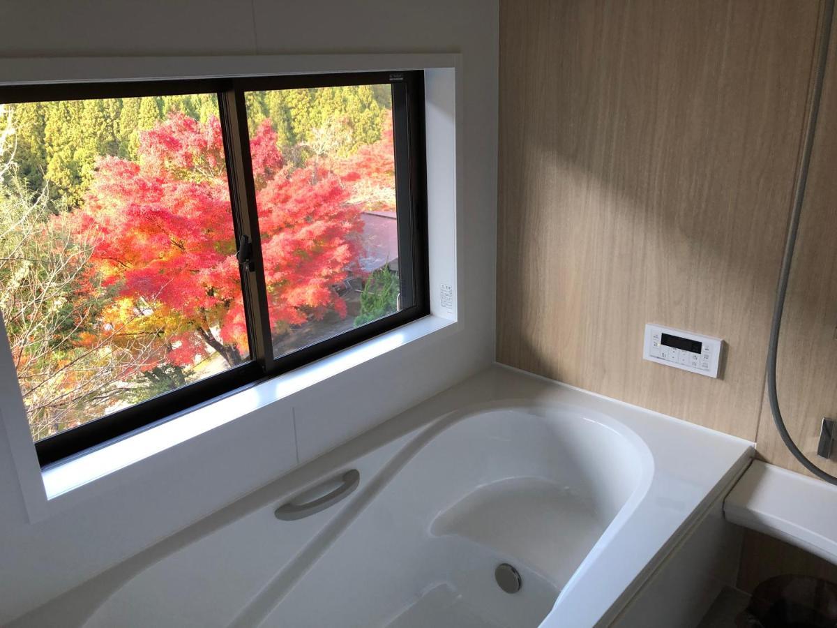 Kazuraya Hotel Miyoshi  Exterior foto