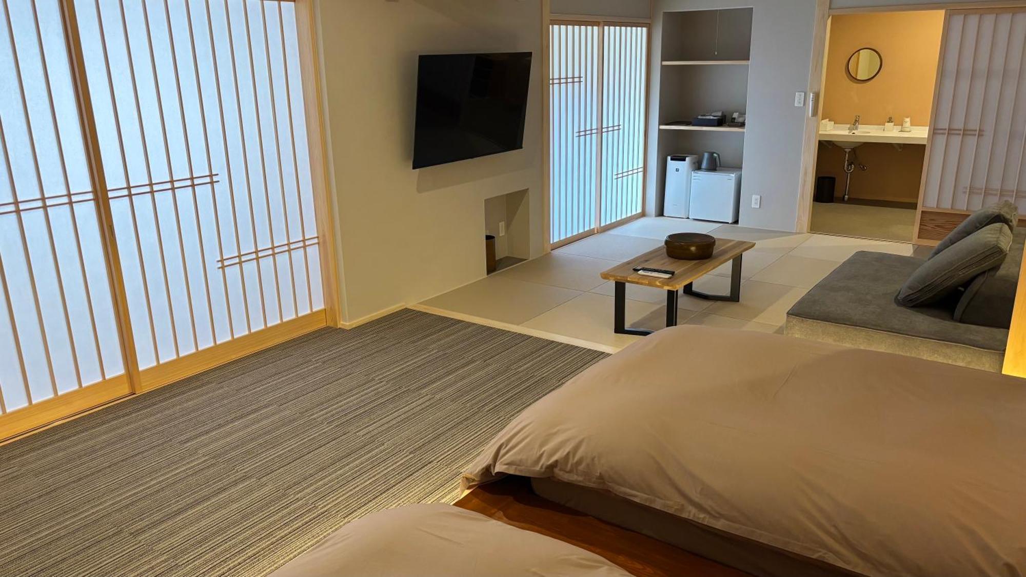 Kazuraya Hotel Miyoshi  Exterior foto